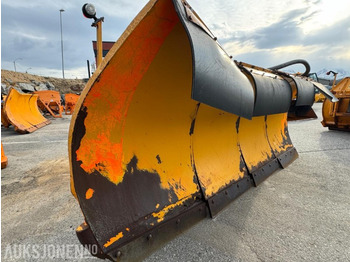 Сельскохозяйственная техника Kahlbacher Snøplog / Brøyteplog - Bredde 315 cm: фото 1 Сельскохозяйственная техника Kahlbacher Snøplog / Brøyteplog - Bredde 315 cm: фото 1