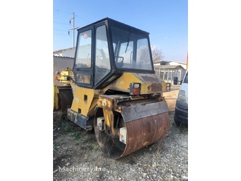 : фото в шапке страницы