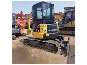 : фото в шапке страницы