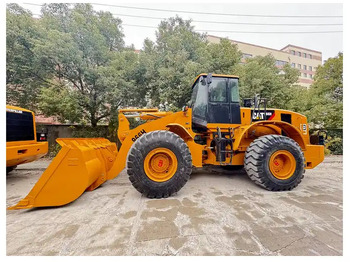 : фото в шапке страницы