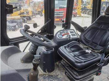 Backhoe loader caterpillar 420F used CAT backhoe excavator loader 4x4 Backhoe JCB 3CX 4CX for sale в лизинг backhoe loader caterpillar 420F used CAT backhoe excavator loader 4x4 Backhoe JCB 3CX 4CX for sale: фото 4