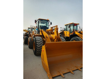 Колёсный погрузчик CATERPILLAR 966H