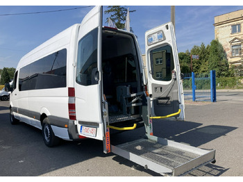 Легковой автомобиль MERCEDES-BENZ