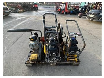 : фото в шапке страницы