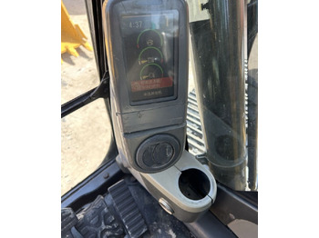 : фото в шапке страницы