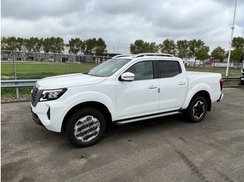 Nissan Navara 4x4 2.5 D Double Cab - LE Plus - AUTOMATIC - FULL OPTIONS - EURO 2 - NEW!! - 3 UNITS в лизинг Nissan Navara 4x4 2.5 D Double Cab - LE Plus - AUTOMATIC - FULL OPTIONS - EURO 2 - NEW!! - 3 UNITS: фото 1