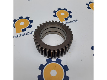 : фото в шапке страницы