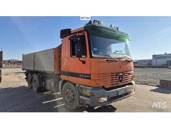 Самосвал Three-axle tipper MERCEDES-BENZ ACTROS 2540 (1997): фото 3