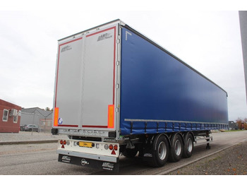 : фото в шапке страницы