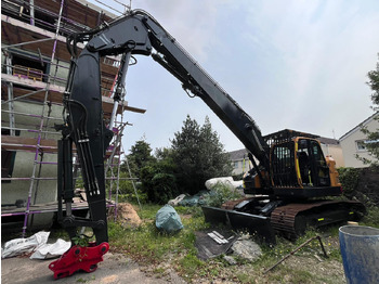 : фото в шапке страницы