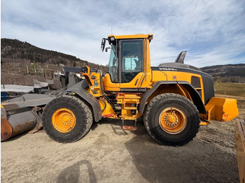 Колёсный погрузчик VOLVO L90H