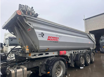 : фото в шапке страницы