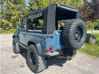 Land Rover LR Defender 90 Soft Top V8 Automatic 60000 brutt  в лизинг Land Rover LR Defender 90 Soft Top V8 Automatic 60000 brutt: фото 4