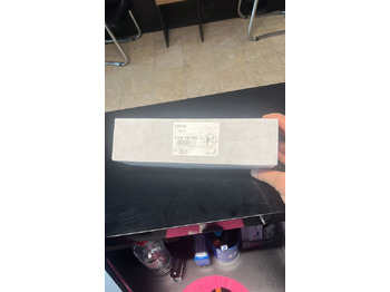 : фото в шапке страницы