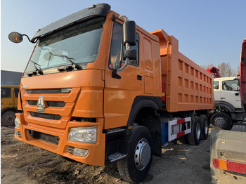 Самосвал SINOTRUK HOWO