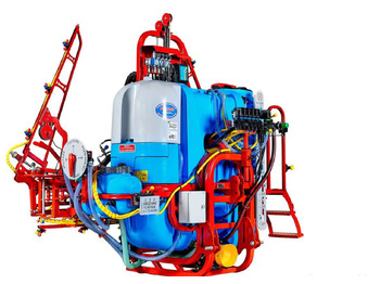 : фото в шапке страницы