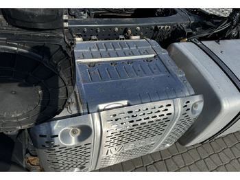 : фото в шапке страницы