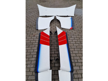 : фото в шапке страницы