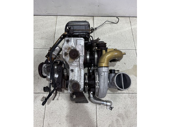 : фото в шапке страницы