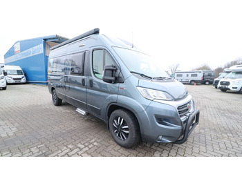 : фото в шапке страницы