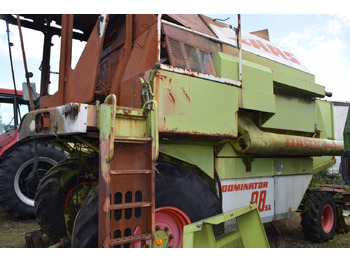 Зерноуборочный комбайн CLAAS Dominator 98