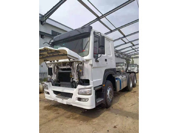 Тягач SINOTRUK HOWO
