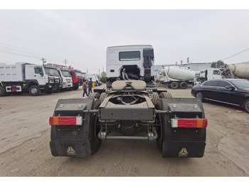 SINOTRUK Howo trailer head в лизинг SINOTRUK Howo trailer head: фото 3