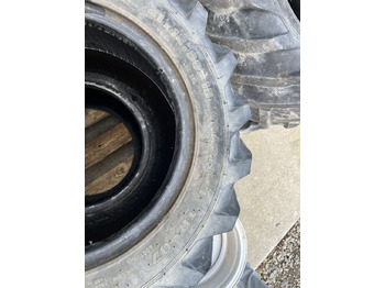 : фото в шапке страницы