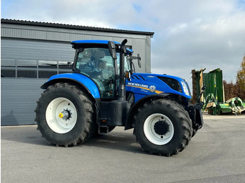 New Holland T7.245 Autocommand Stage 5 в лизинг New Holland T7.245 Autocommand Stage 5: фото 2