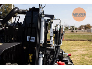 Maxus kerekes traktor 130 hp 4x4 в лизинг Maxus kerekes traktor 130 hp 4x4: фото 4