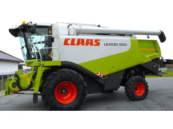 Зерноуборочный комбайн CLAAS Lexion