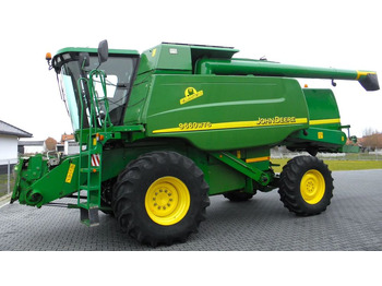 Зерноуборочный комбайн JOHN DEERE 2000 Series