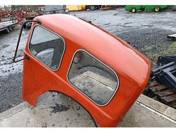 : фото в шапке страницы