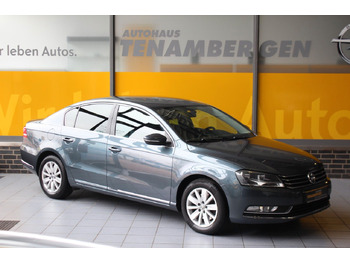 Седан VOLKSWAGEN
