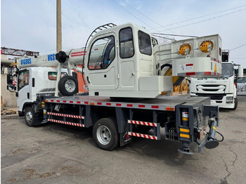 Новый Мобильный кран Isuzu Elf: фото 3