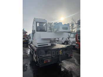 Новый Мобильный кран Isuzu Elf: фото 3