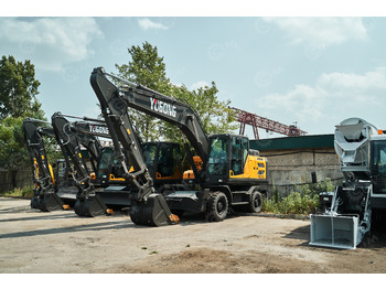 : фото в шапке страницы