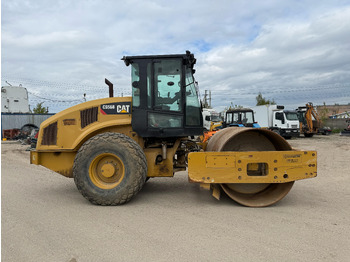 Дорожный каток CATERPILLAR CS56B: фото 3