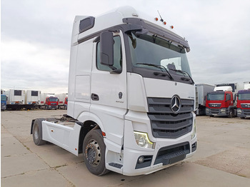 Тягач MERCEDES-BENZ Actros 1845