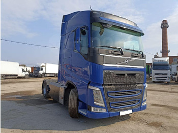 Тягач VOLVO FH