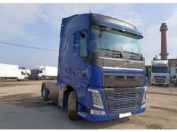 Тягач VOLVO FH