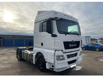 : фото в шапке страницы