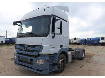 Тягач Mercedes-Benz Actros: фото 3