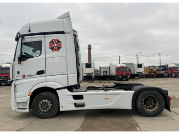 Тягач Mercedes-Benz Actros: фото 4