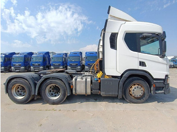 Тягач Scania P440: фото 5