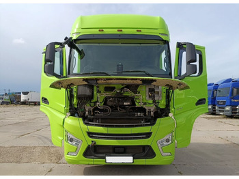 Тягач Shacman X6000: фото 3