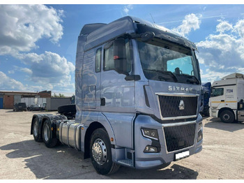 : фото в шапке страницы