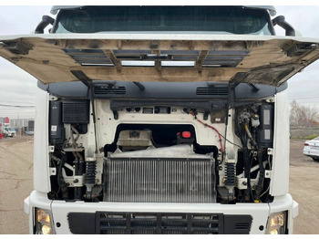 Тягач Volvo FH: фото 4