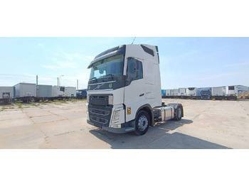 Тягач Volvo FH: фото 5