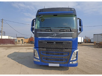 Тягач Volvo FH: фото 2